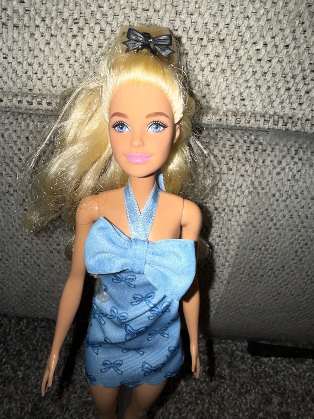 Barbie Fashionistas Blonde Wavy Hair Blue Dress 11